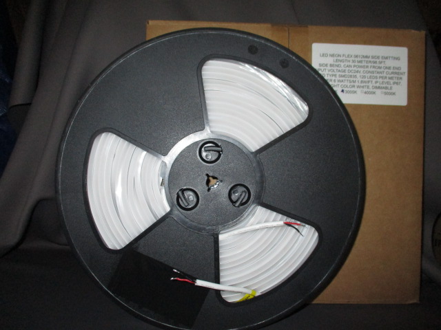 Neon-Flex 0612, 24VDC, 6 watts/meter, 60LM/W, Dimmable, Cuts 50mm, Side Bend-30M-2700K